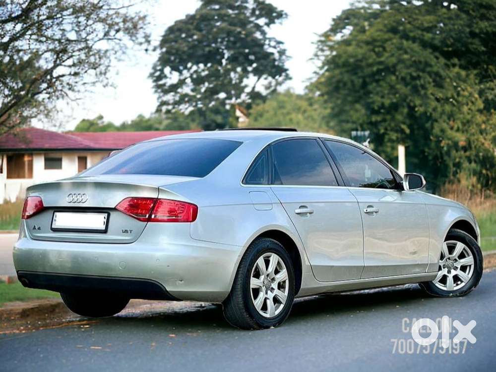 Audi A4 2.0 Tdi Premium With Sunroof, 2011, Diesel