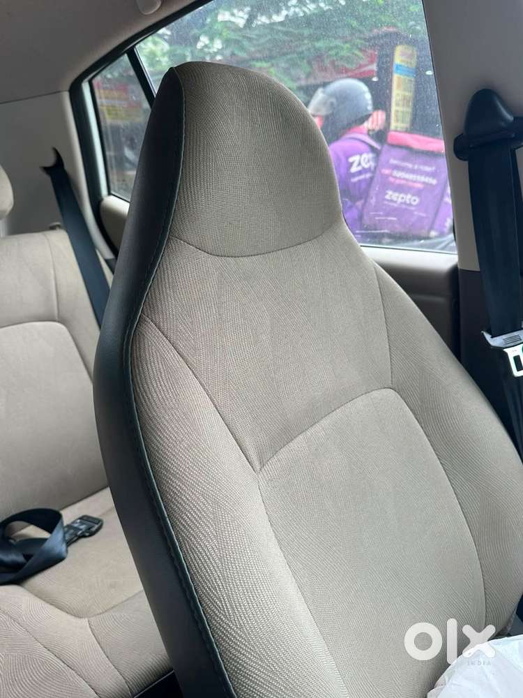 Hyundai I10 Sportz 2011