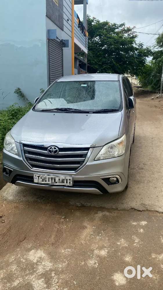 Toyota Innova 2.5 Vx 2015