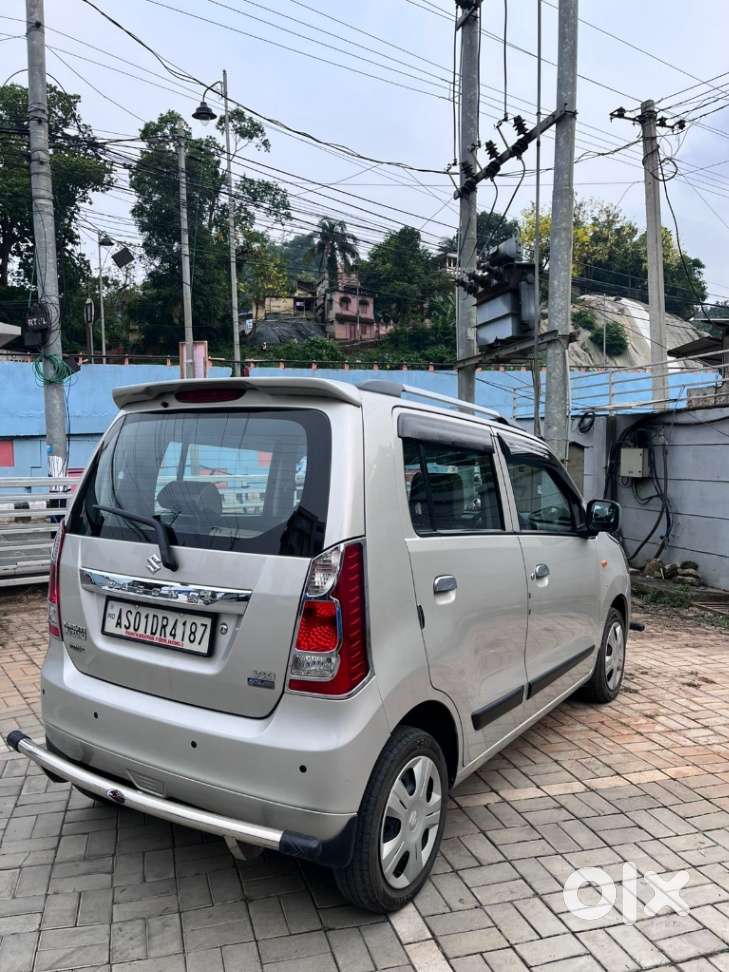 Maruti Suzuki Wagon R Vxi Amt1.2, 2018, Petrol