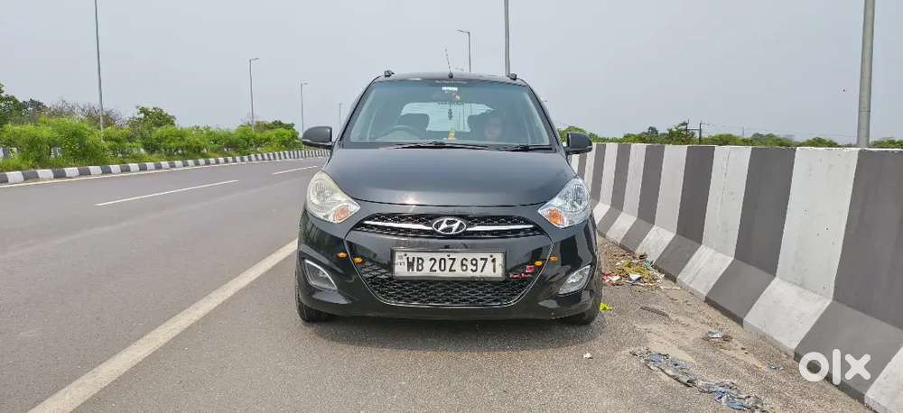 Hyundai  I10  2011  Petrol  Good Condition  Sportz 1.2 Kappa 2