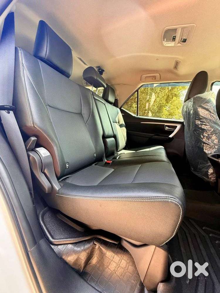 Toyota Fortuner 4x2 At 2.8 Diesel, 2025, Diesel