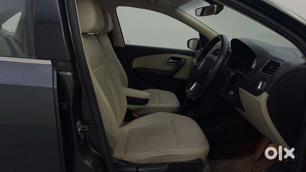 Skoda Rapid 1.6 Mpi At Style, 2019, Petrol
