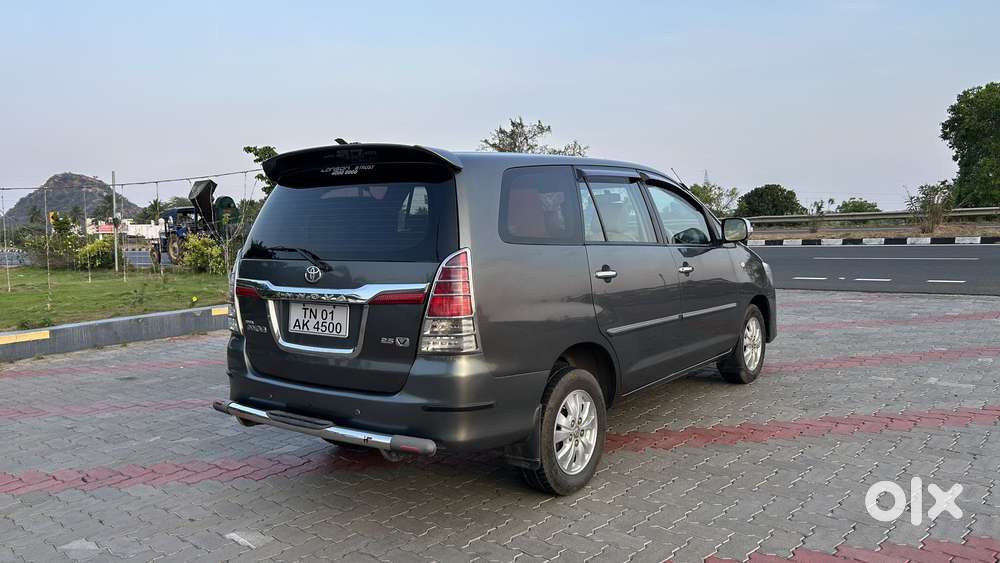 Toyota Innova 2009-2011 2.5 Ev Cs 7 Str Bsiv, 2009, Diesel