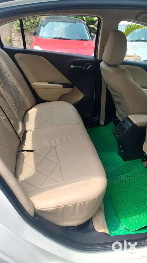 Honda City I-vtec V, 2020, Petrol