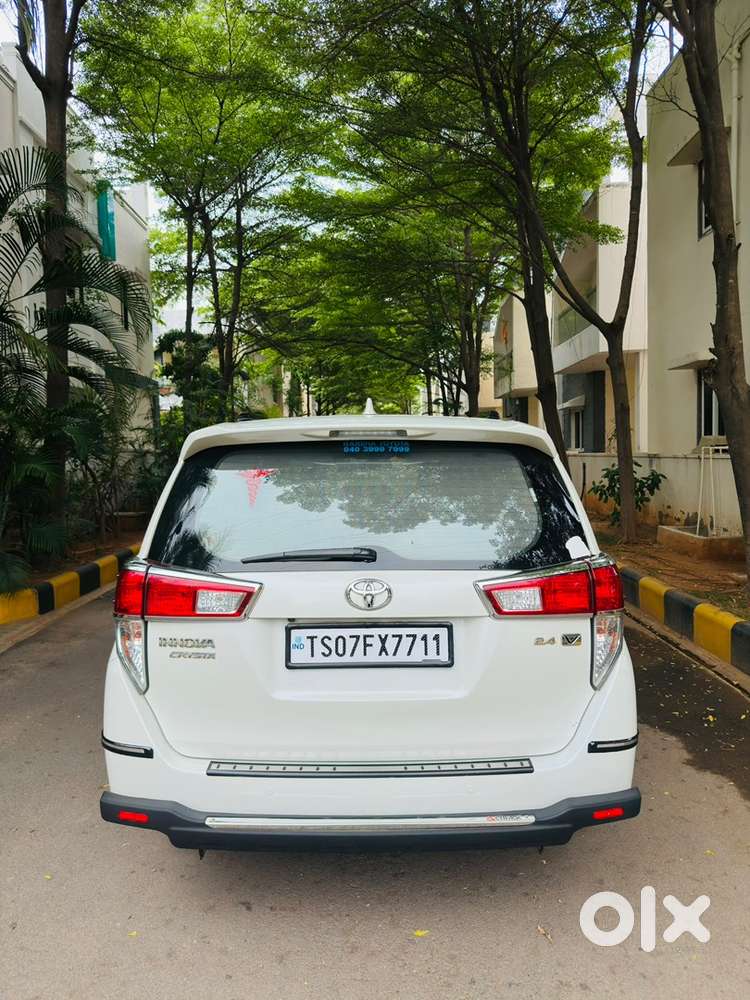 Toyota Innova Crysta Diesel 2017