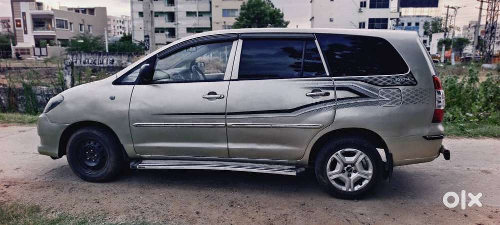 Toyota Innova 2.5 G (diesel) 8 Seater, 2007, Diesel