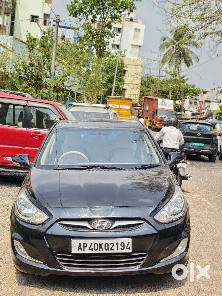 Hyundai Verna 1.6 Sx Crdi, 2014