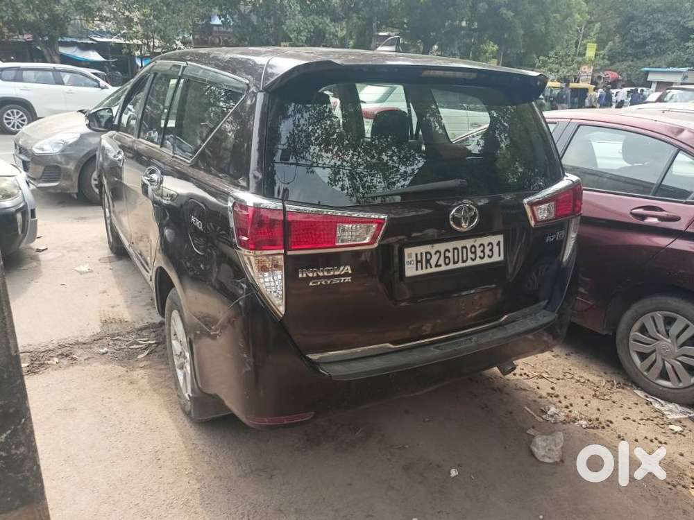 Toyota Innova Crysta 2.7 Gx Limited Edition At 7 Str, 2017, Petrol