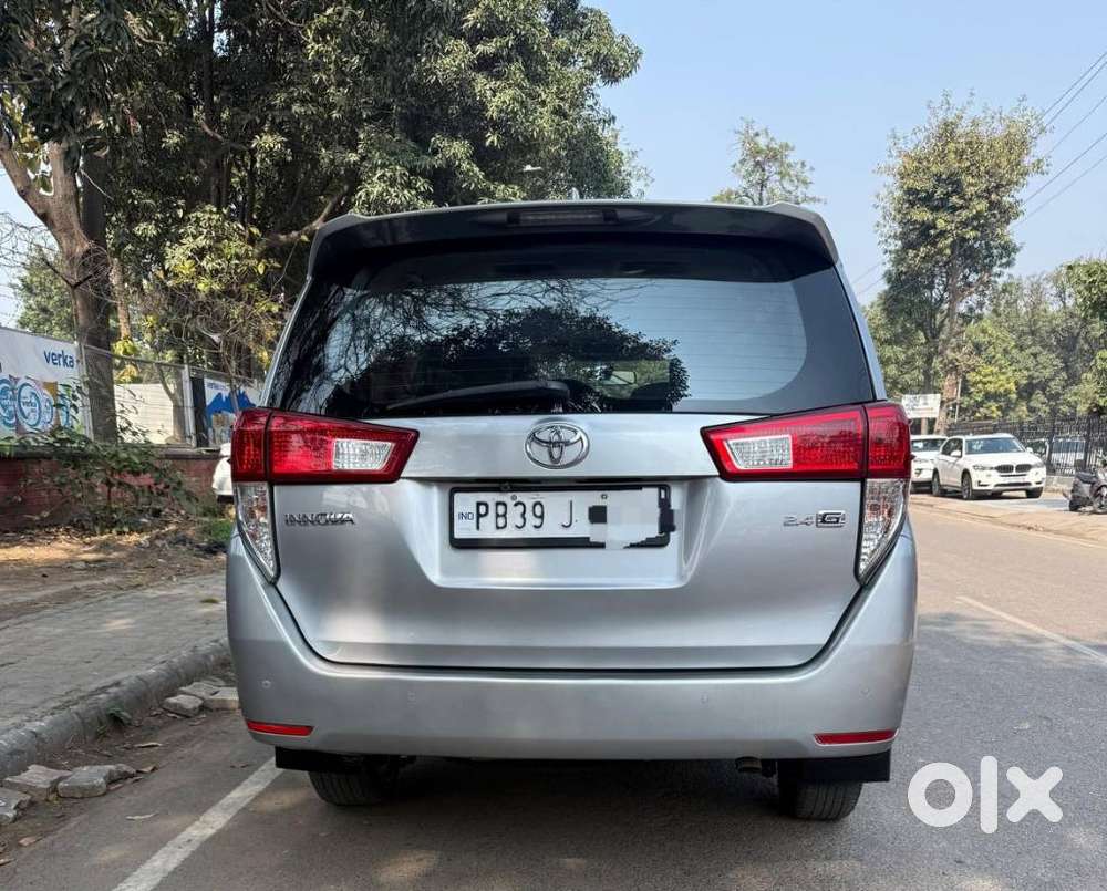Toyota Innova Crysta [2020-ongoing] 2.4 Gx At 8 Str, 2021, Diesel