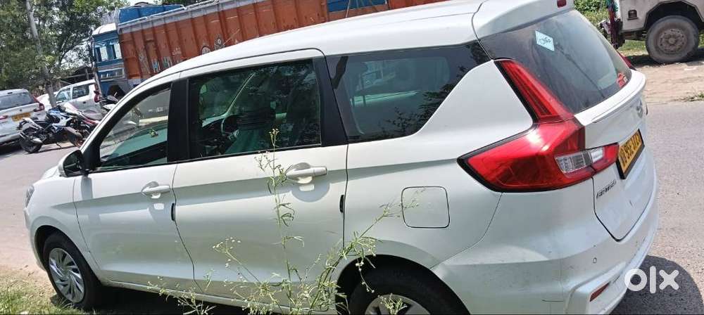 Maruti Suzuki Ertiga 2025 Cng & Hybrids 21000 Km Driven