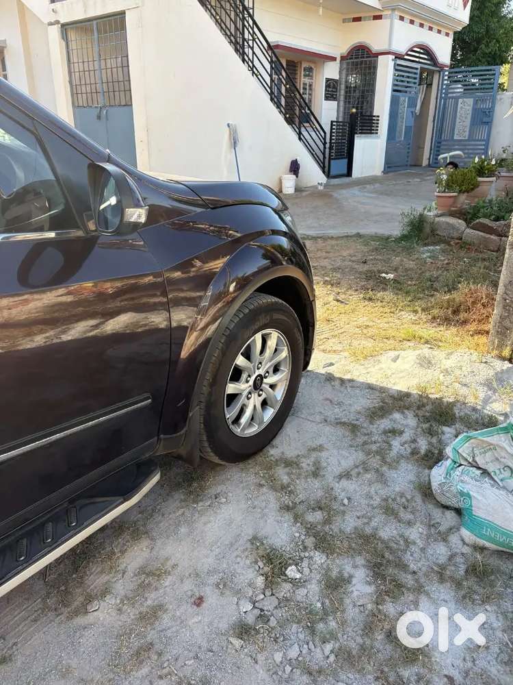 Mahindra Xuv500 2016 Diesel 84000 Km Driven