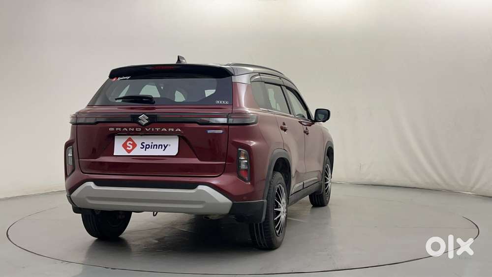 Maruti Suzuki Grand Vitara 1.5 Alpha Smart Hybrid Dual Tone, 2022, P..