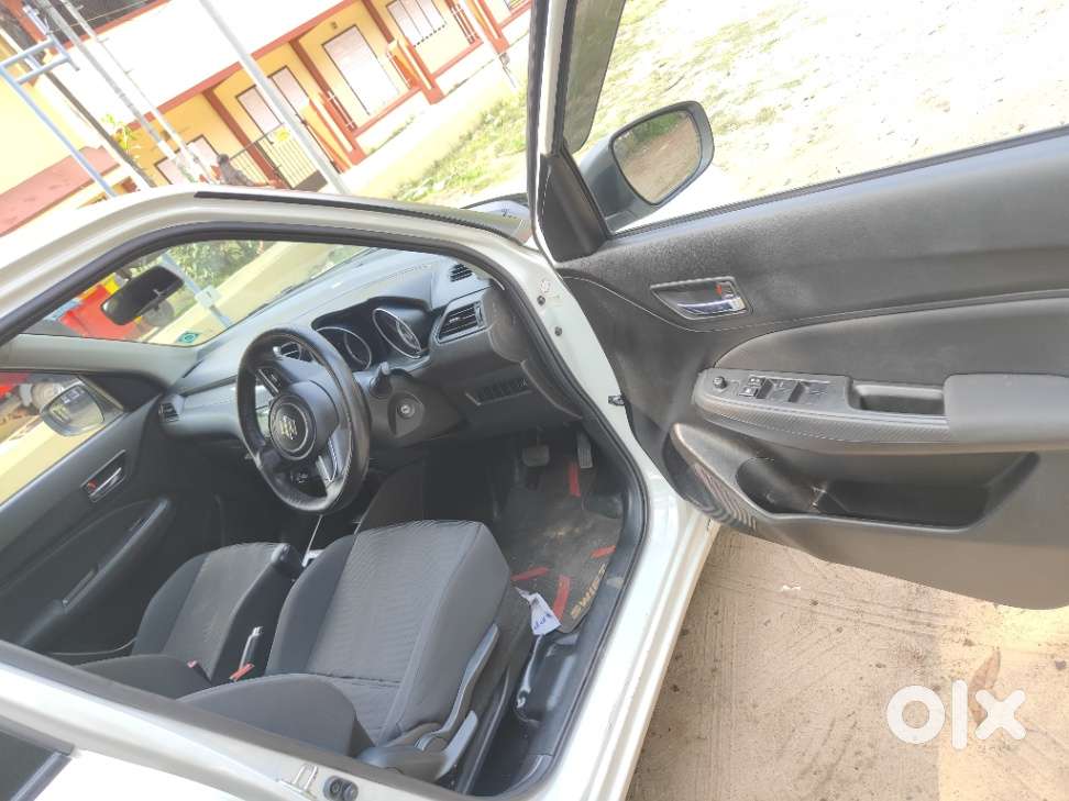 Maruti Suzuki Swift Amt Vxi, 2019, Petrol