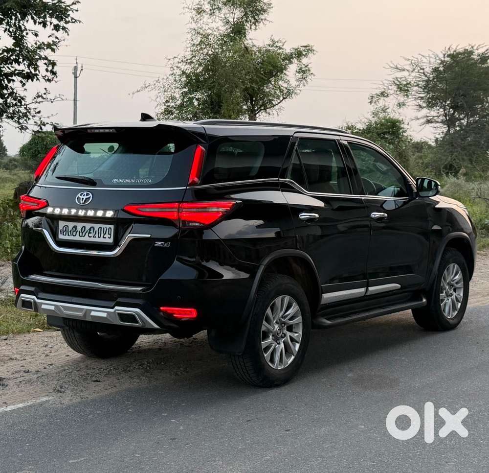 Toyota Fortuner 4x4 Mt 2.8 Diesel, 2023, Diesel