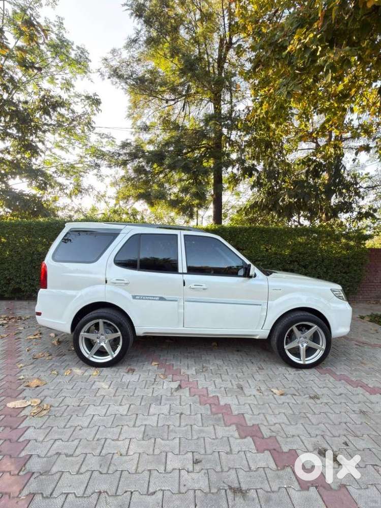 Tata Safari Storme [2015-2019] 2.2 Ex 4x2, 2016, Diesel