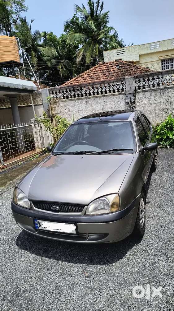 Ford Ikon Rocam 2004 Petrol
