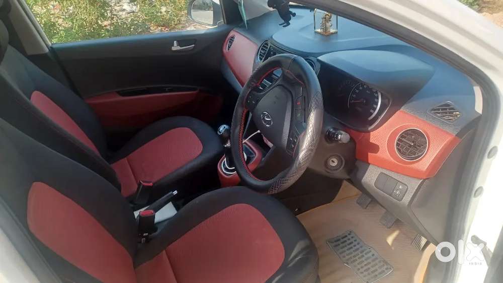 Hyundai Grand I10 2016 Petrol 27500 Km Driven