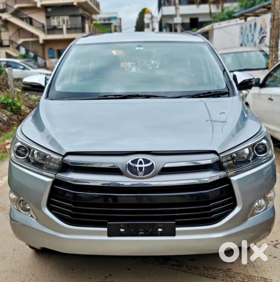 Toyota Innova Crysta 2.8 Zx At 7 Seater, 2018, Diesel