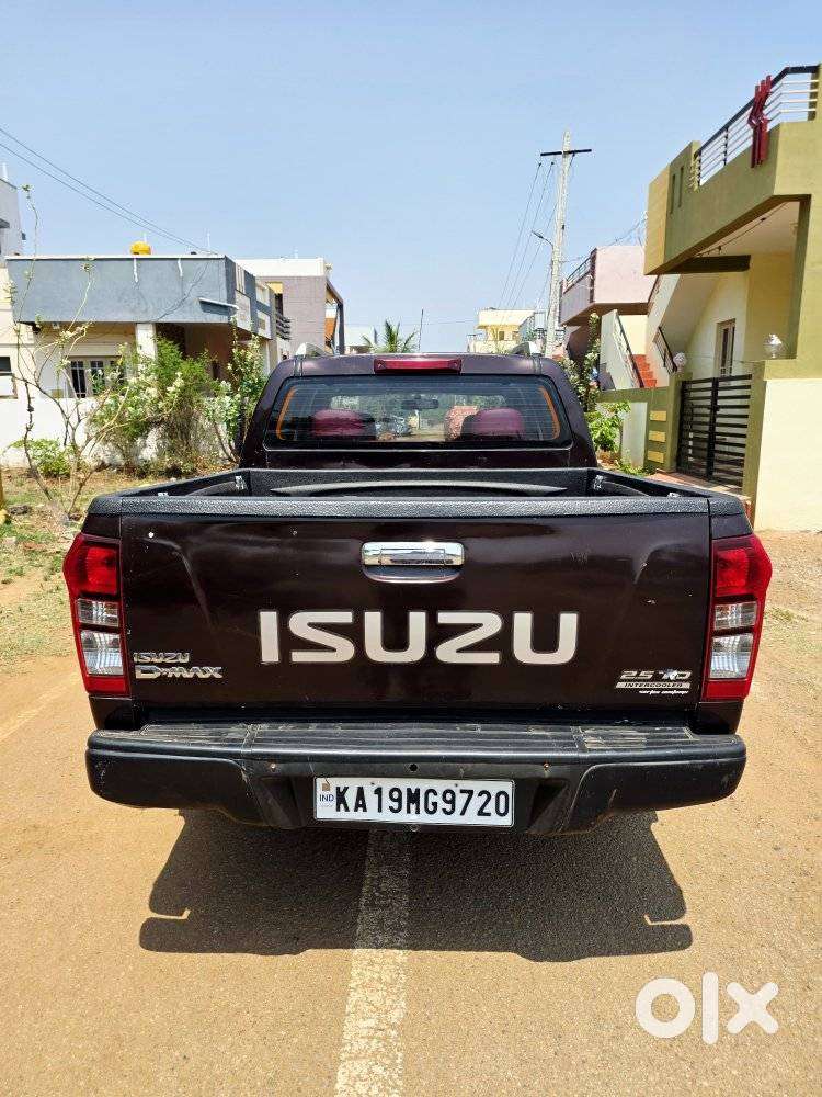 Isuzu D-max V-cross Z 4x4 Mt, 2017, Diesel