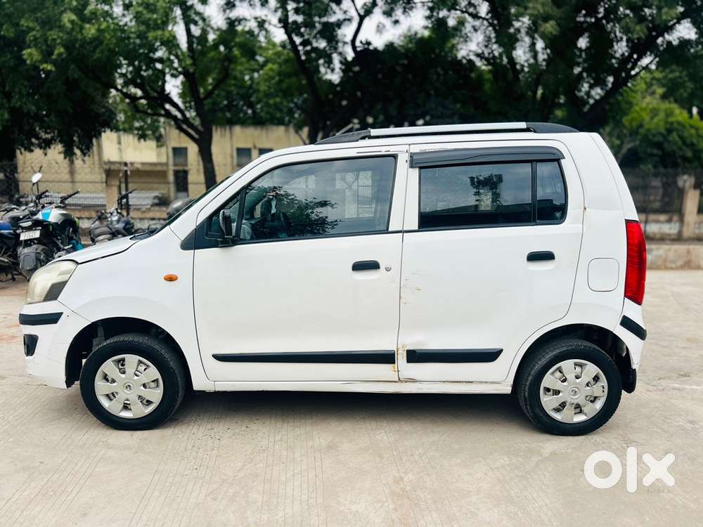 Maruti Suzuki Wagon R 2013 Petrol Well Maintained