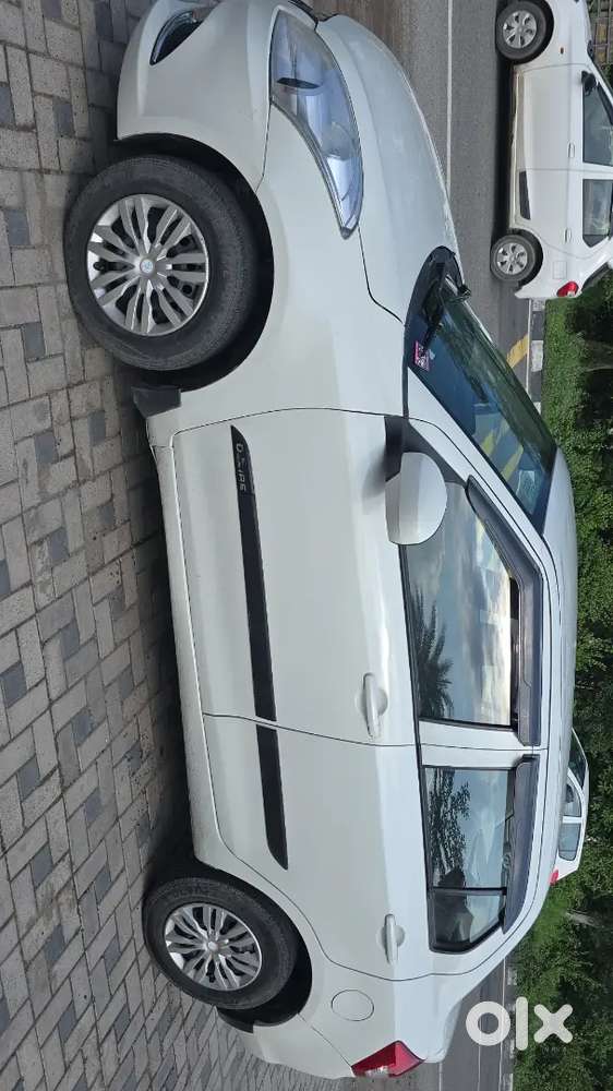 Maruti Suzuki Dzire Vdi 2018 Variant