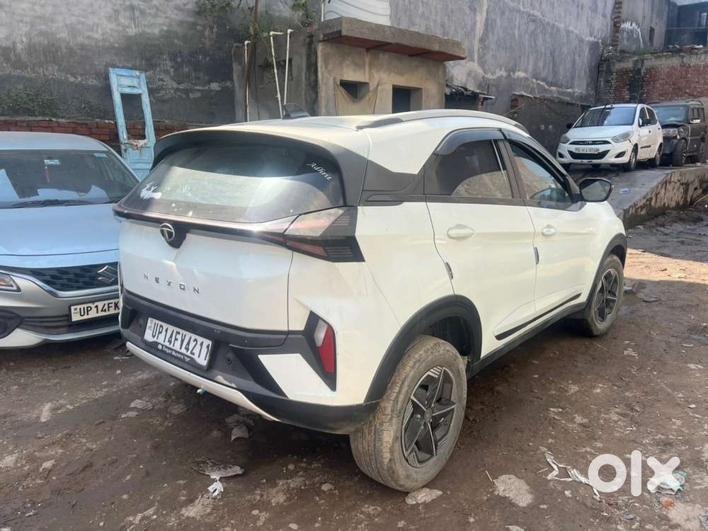 Tata Nexon Petrol 2023