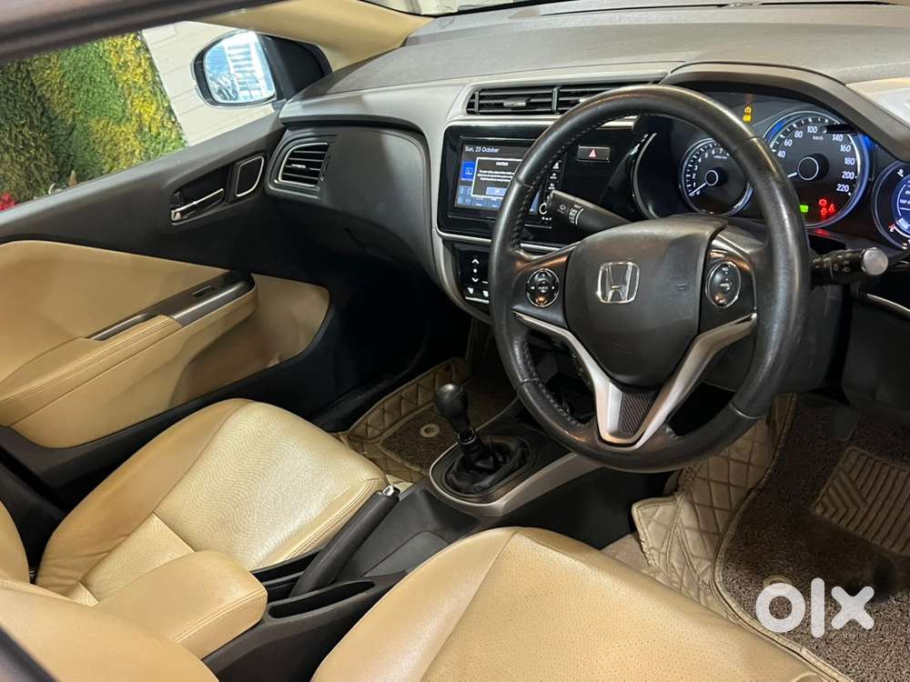 Honda City Petrol Vx Mt (top Model)
