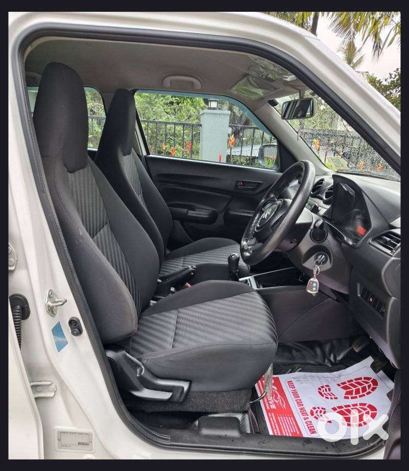 Maruti Suzuki Swift 1.2 Lxi (o), 2020, Petrol