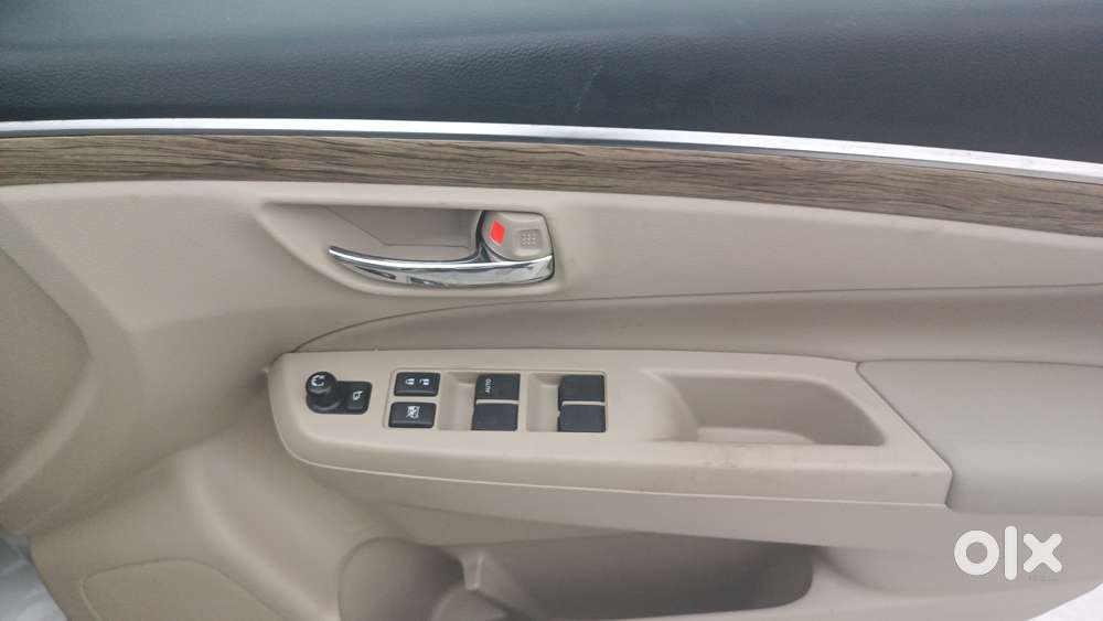 Maruti Suzuki Ciaz 1.5 Alpha Shvs Petrol, 2019, Petrol