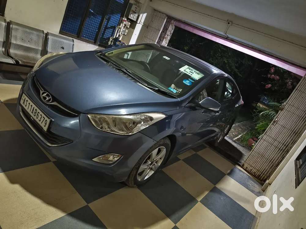 Hyundai Elantra 2013 Petrol 74000 Km Driven