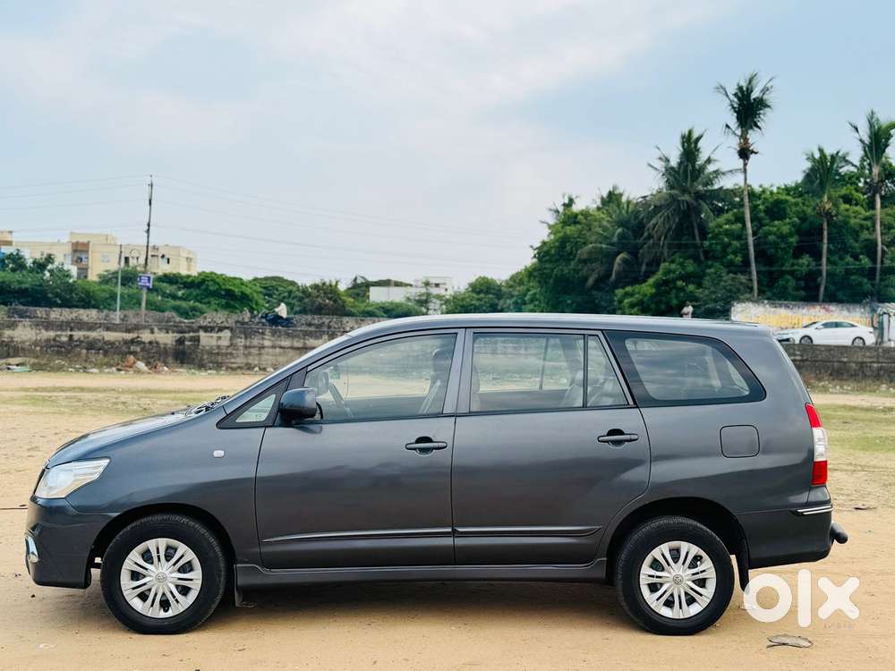 Toyota Innova 2004-2011 2.5 G4 Diesel 8-seater, 2016, Diesel