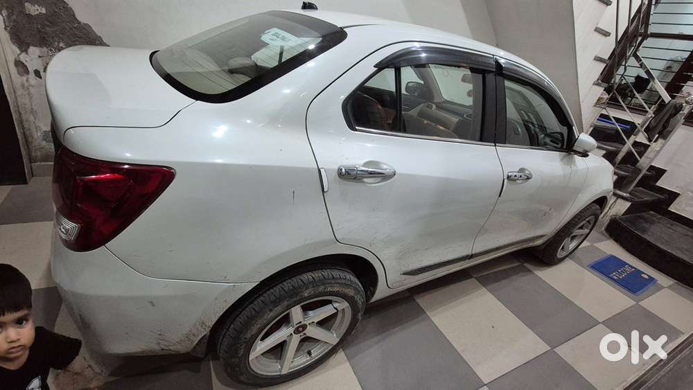 Maruti Suzuki Swift Dzire 2022