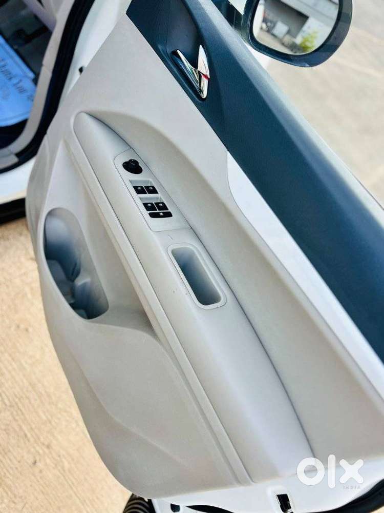 Mahindra Marazzo M6 8str, 2019, Diesel