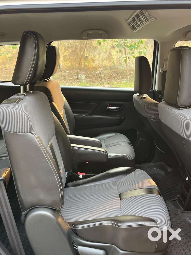 Maruti Suzuki Xl6 1.5 Zeta Mt, 2022, Petrol