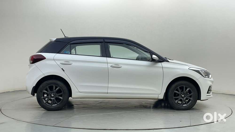 Hyundai Elite I20 Sportz Plus, 2020, Petrol