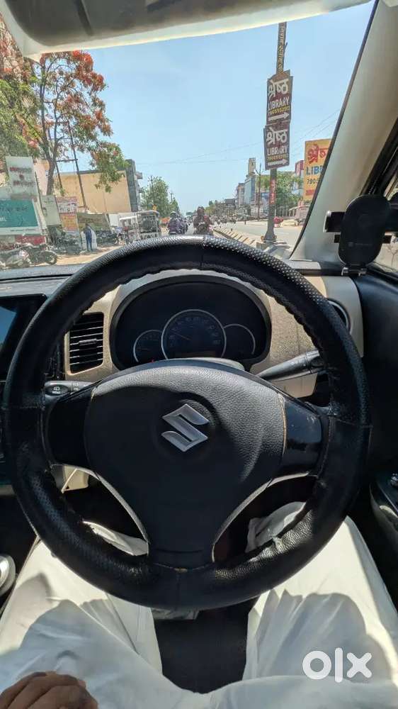Maruti Suzuki Wagon R 2018 Petrol 126300 Km Driven Cng