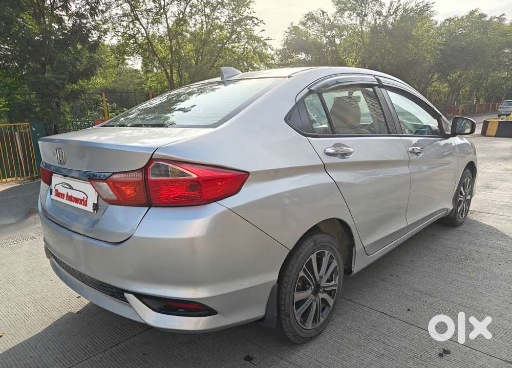 Honda City I-vtec V, 2018, Petrol
