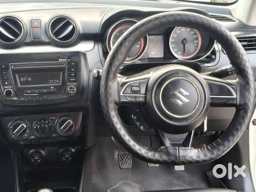 Maruti Suzuki Swift 2018 Vxi, 2019, Petrol