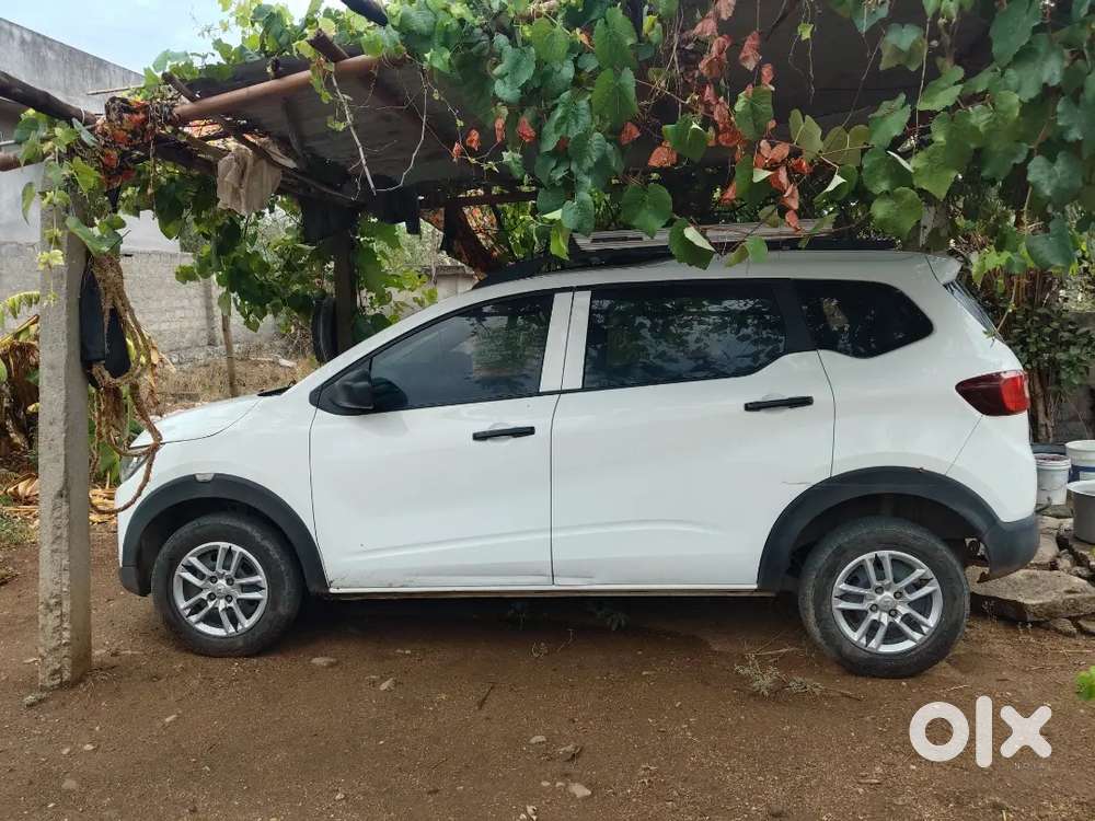 Renault Triber 2023 Petrol Well Maintained
