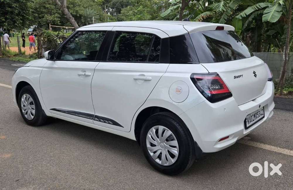 Maruti Suzuki Swift Amt Vxi, 2025, Petrol