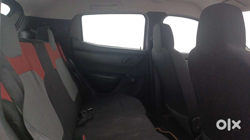 Renault Kwid 1.0 Rxt Edition, 2017, Petrol