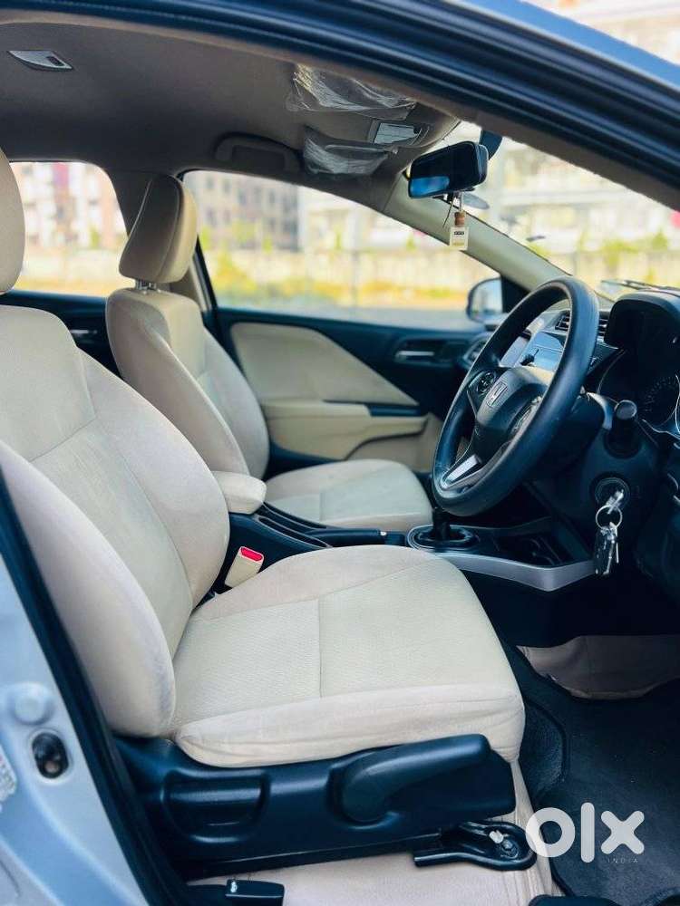 Honda City I-vtec Sv, 2018, Petrol