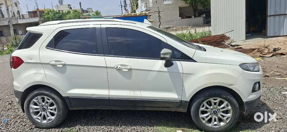 Ford Ecosport 2015 Diesel 200000 Km Driven
