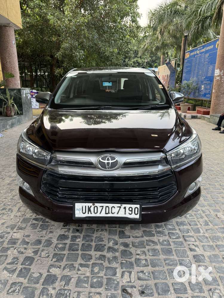 Toyota Innova Crysta 2.4 G Mt 7 Str, 2018, Diesel