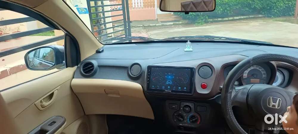 Honda Brio 2013 Petrol Well Maintained