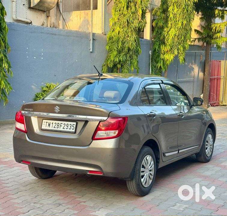 Maruti Suzuki Dzire 1.2 Vxi, 2024, Petrol