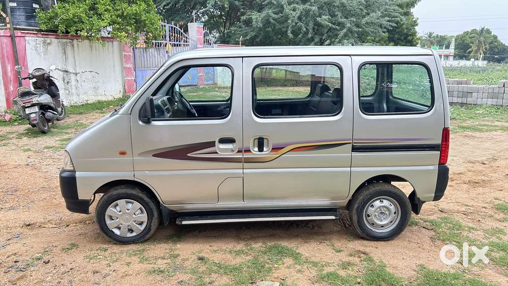 Maruti Suzuki Eeco 5 Str Ac (o), 2022, Petrol