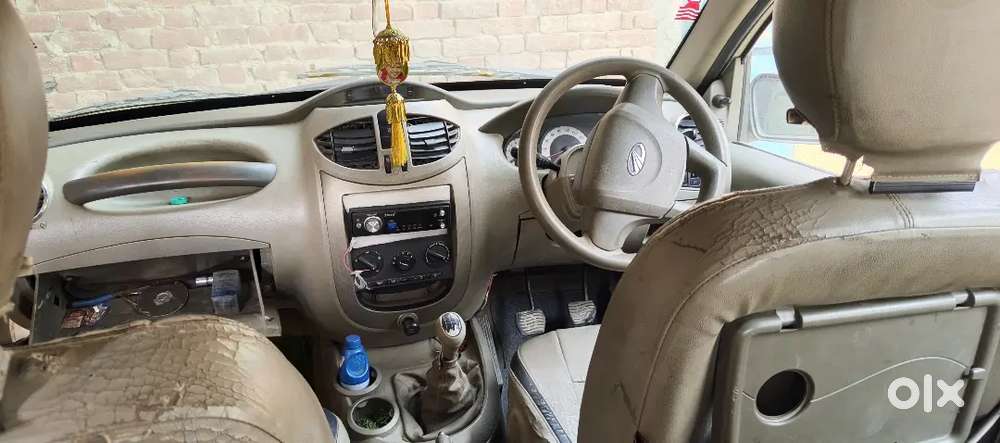 Mahindra Quanto 1.5 C6 2013