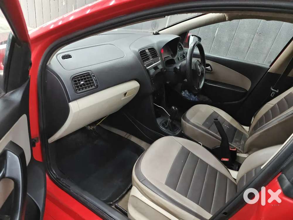 Volkswagen Polo 2011 Petrol 73000 Km Driven